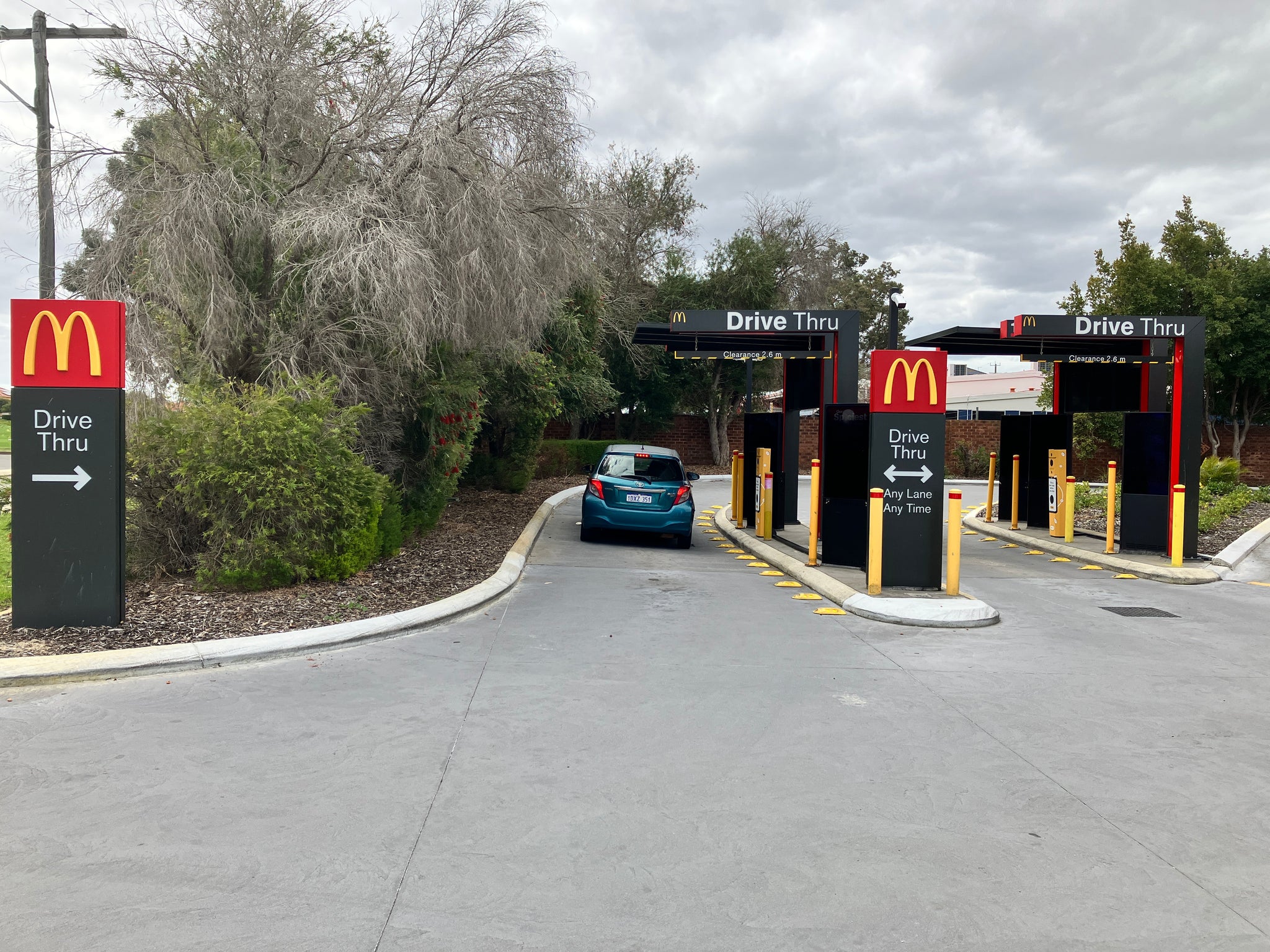 RBY300 Rumble Bar YELLOW 300MM β Car Park Safety Supplies