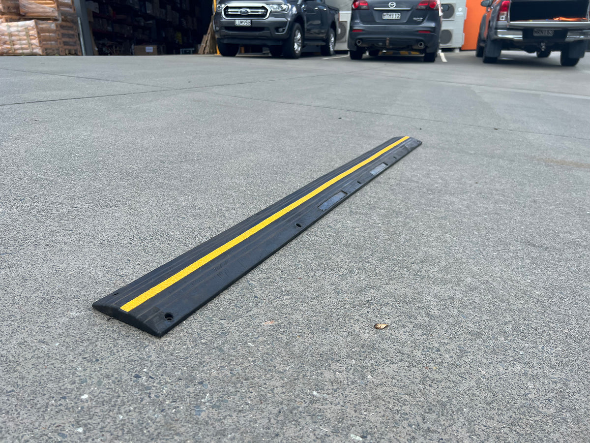 1500mm HD Rubber Rumble Strip – Car Park Safety Supplies