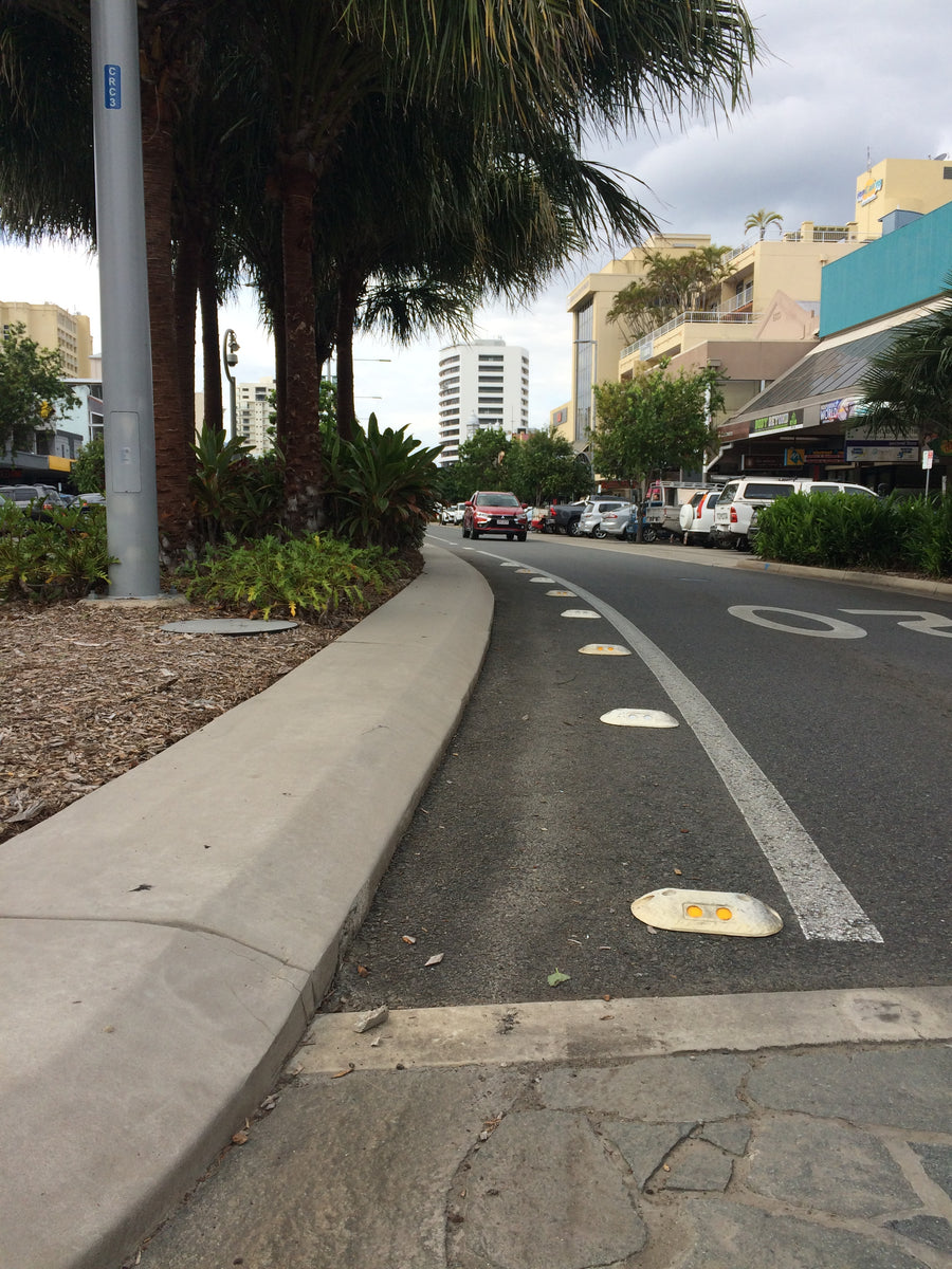 RBW300 300mm White Rumble Bar (Pavement Bars) - Professional Traffic C ...