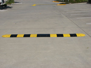 Aggressive Speed Hump 75mm - Yellow End Cap