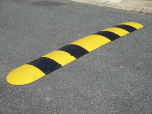 2.7m Rubber Speed Hump with Fixings